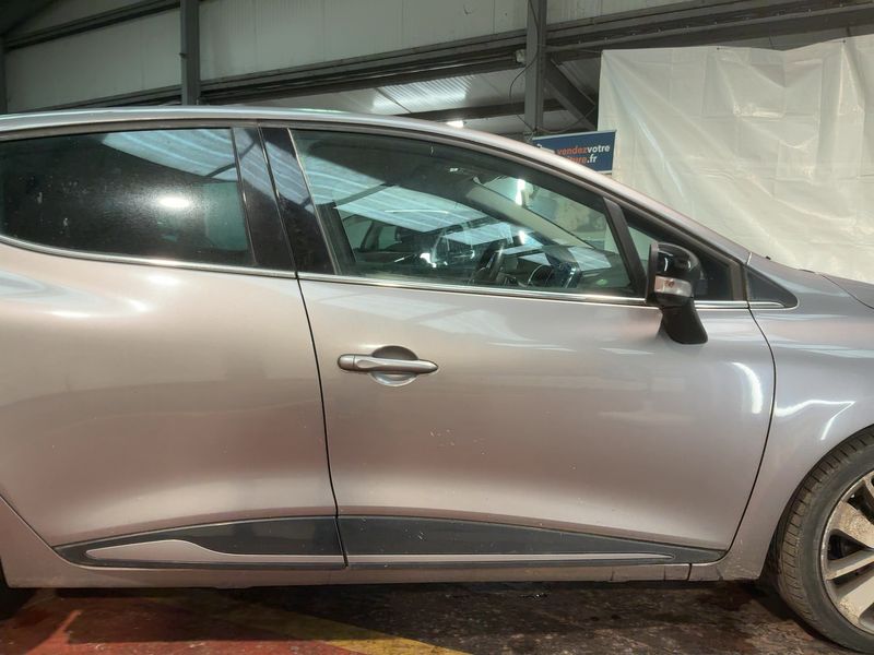 Renault Clio 1.5 dCi Energy Graphite — zdjęcie 7