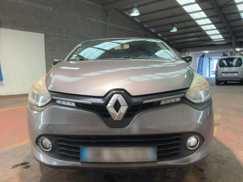 Renault Clio 1.5 dCi Energy Graphite — zdjęcie 9