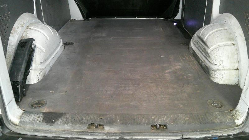 Volkswagen T6 Transporter 2.0 TDI Kasten FWD — zdjęcie 9