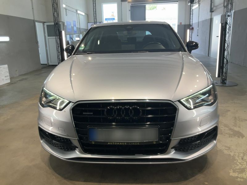 Audi A3 Sportback 1.8 TFSI quattro Ambition — zdjęcie 9