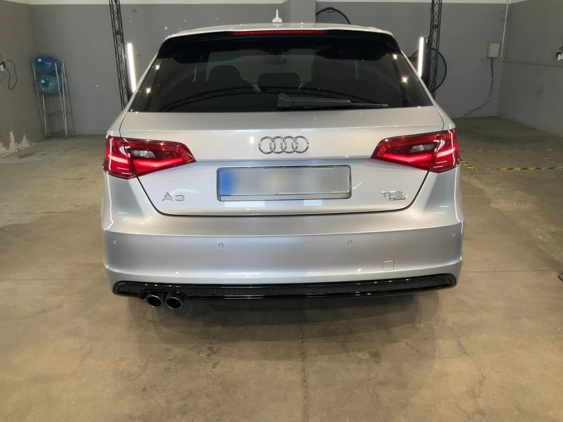 Audi A3 Sportback 1.8 TFSI quattro Ambition — zdjęcie 5