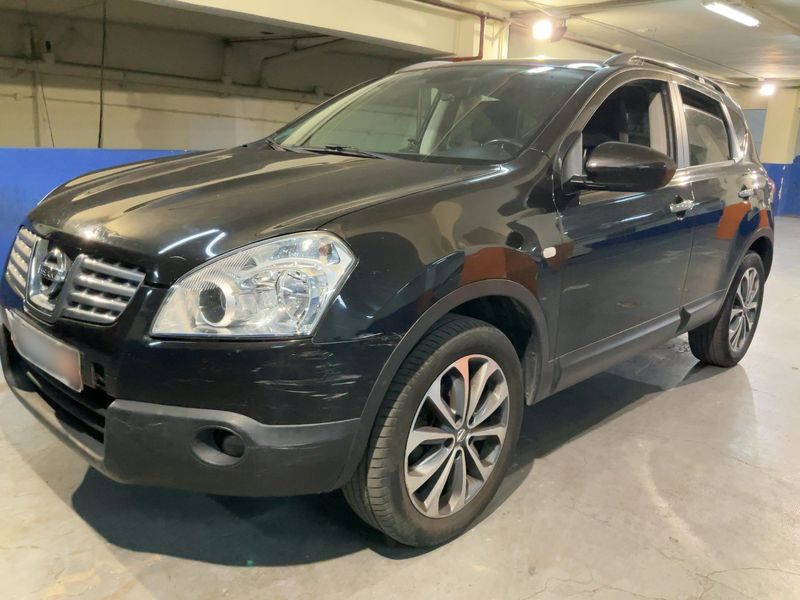 Nissan Qashqai 2.0 Tekna Sport — zdjęcie 1