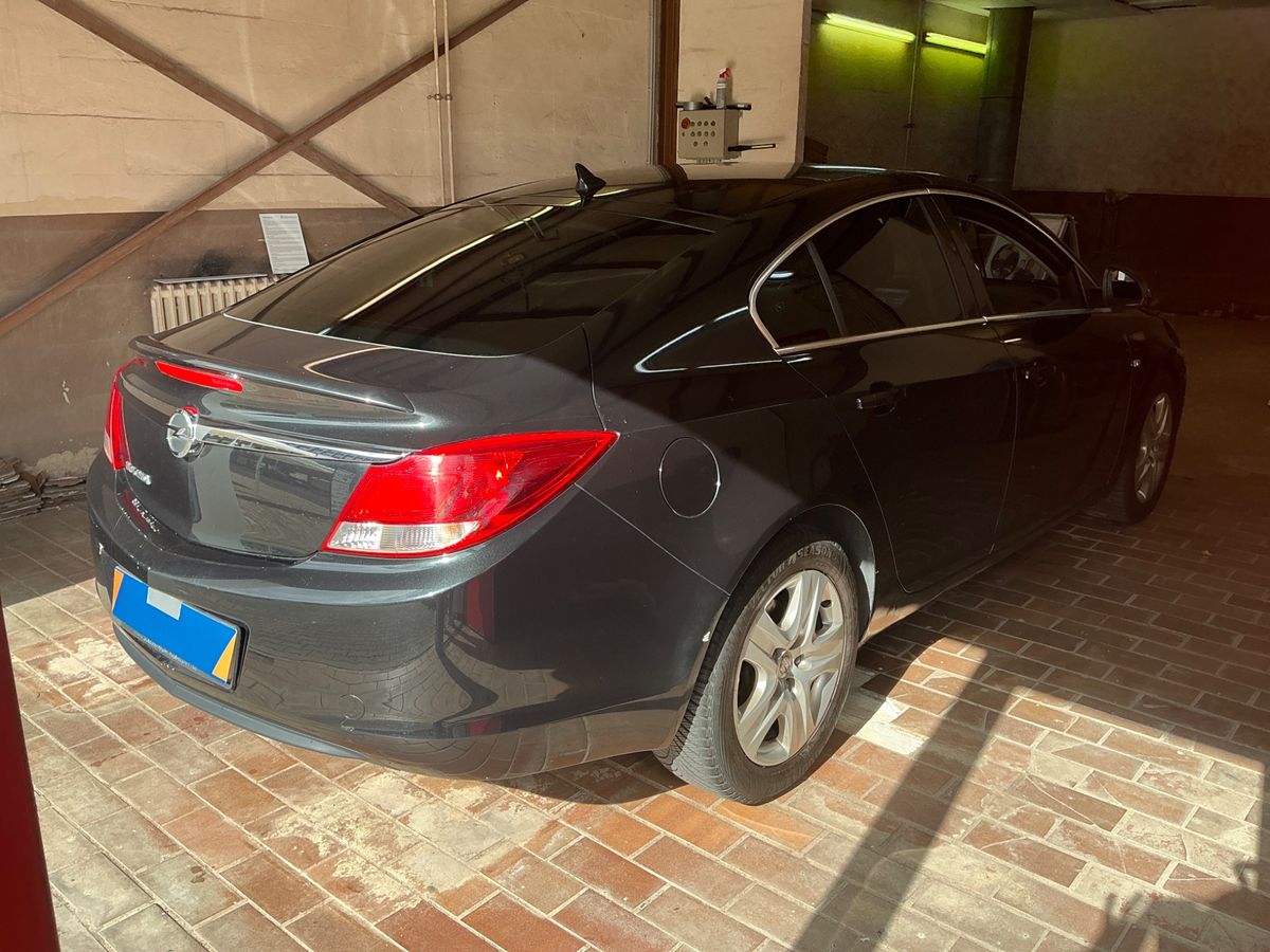 Opel Insignia 1.6 Basis
