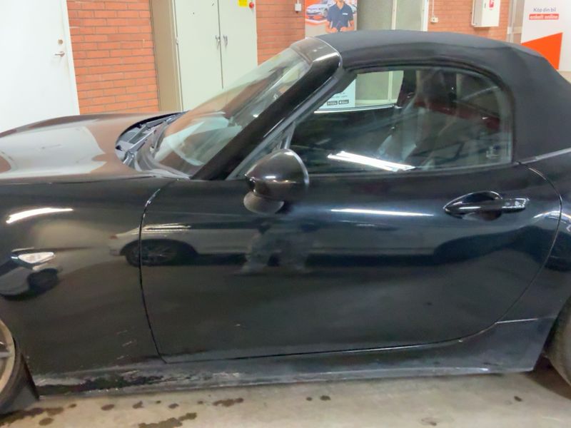 Mazda MX-5 2.0 30th Anniversary — zdjęcie 4