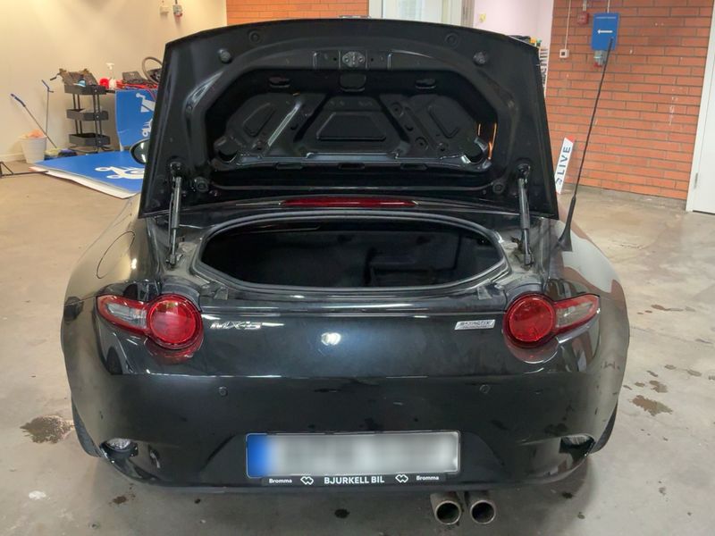 Mazda MX-5 2.0 30th Anniversary — zdjęcie 10