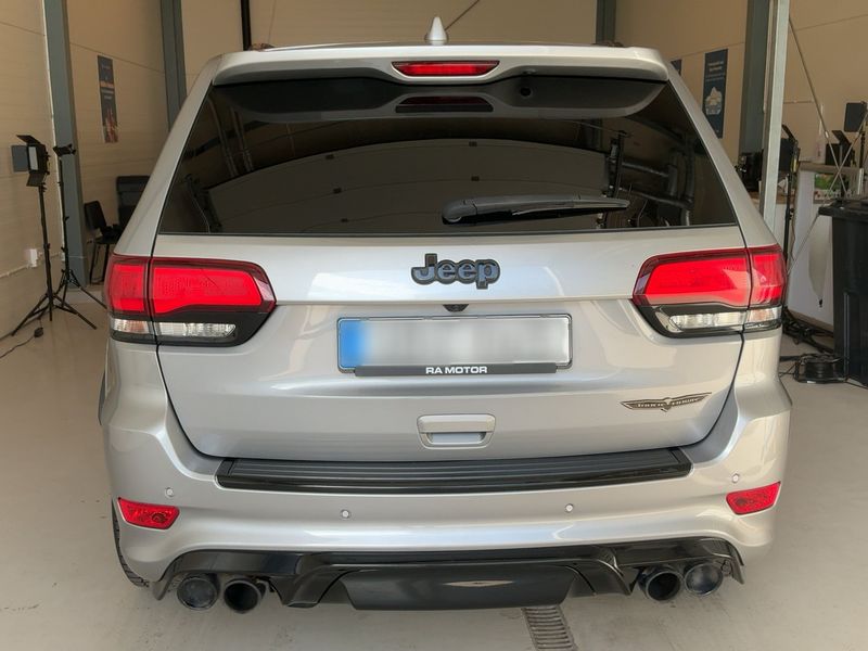 Jeep Grand Cherokee 6.2 V8 Trailhawk — zdjęcie 5