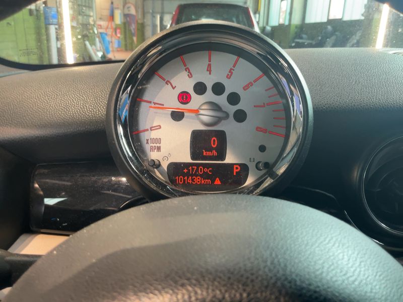 MINI Cabrio Cooper S — zdjęcie 13