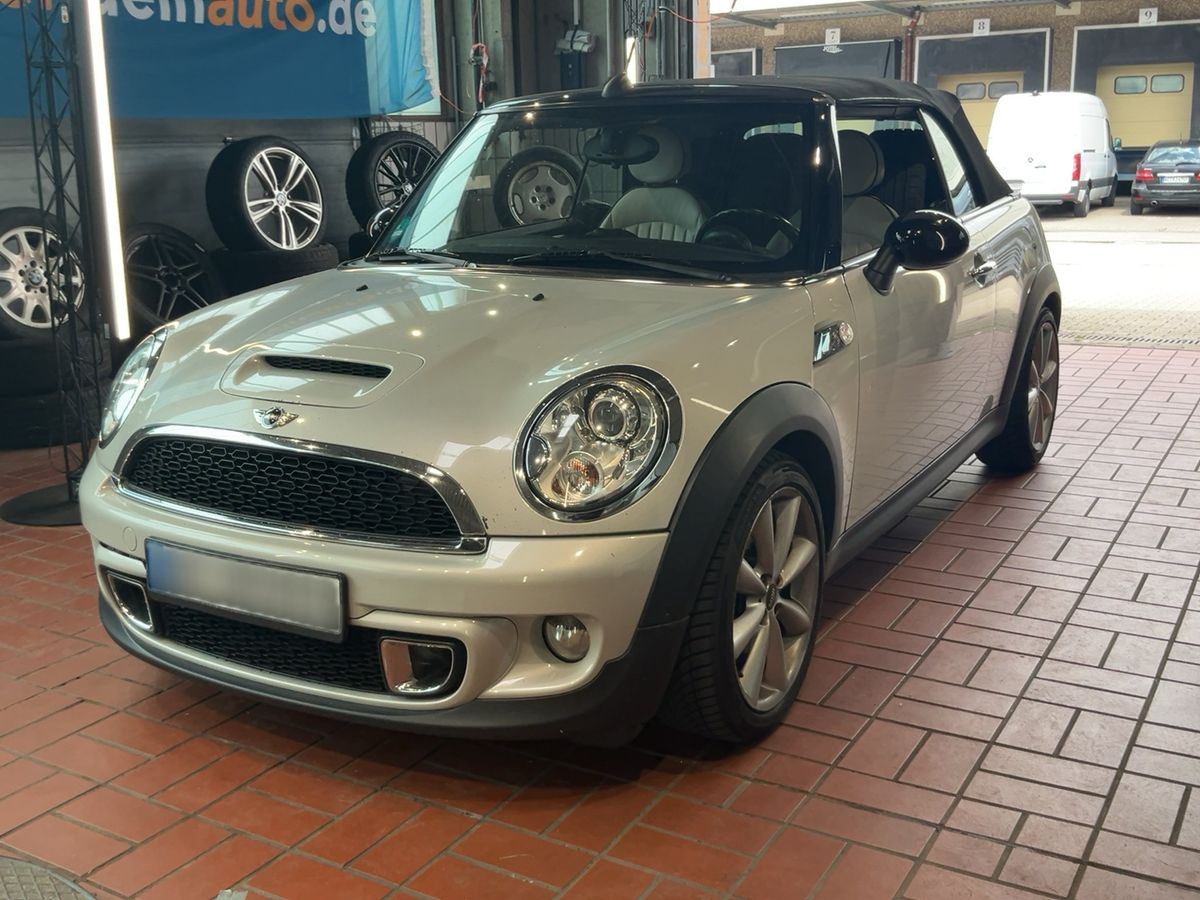 MINI Cabrio 2011