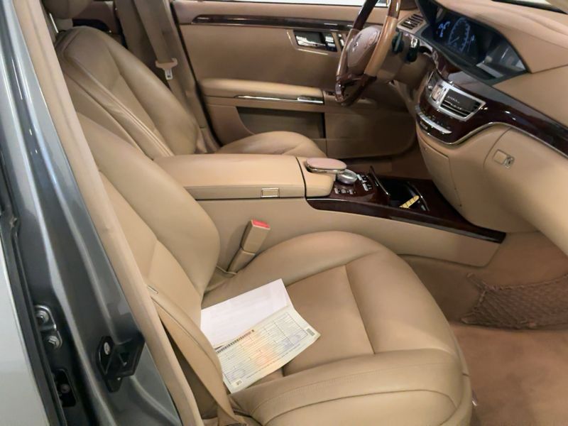 Mercedes-Benz S-Klasse S 400 Hybrid — zdjęcie 11