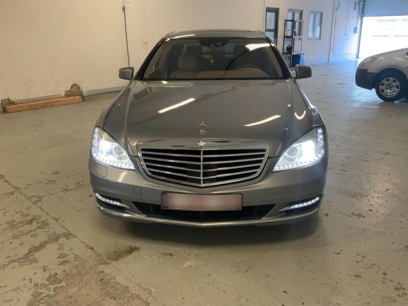 Mercedes-Benz S-Klasse S 400 Hybrid — zdjęcie 9