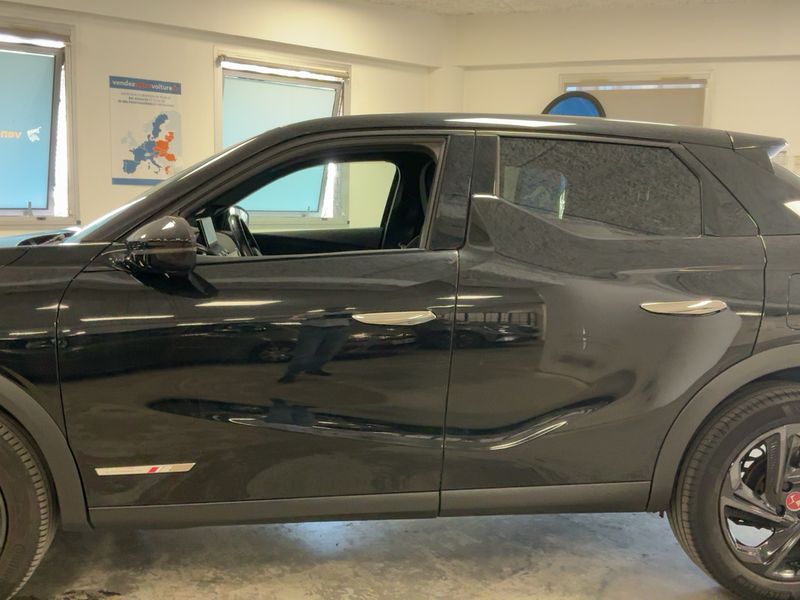 DS Automobiles DS3 Crossback 1.2 PureTech Performance Line Plus — zdjęcie 4