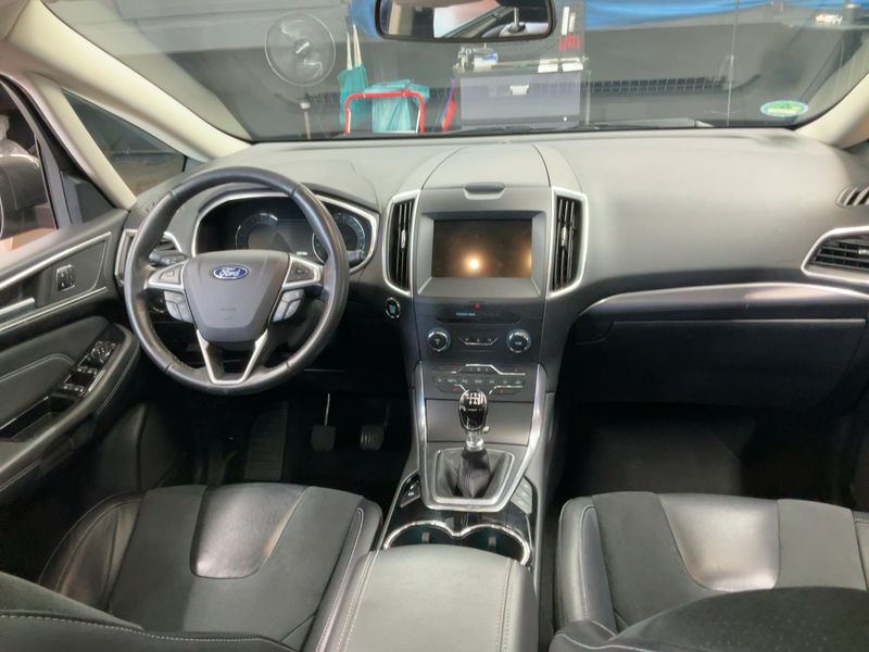 Ford S-Max 2.0 TDCi Titanium — zdjęcie 12
