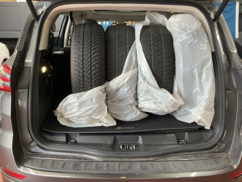 Ford S-Max 2.0 TDCi Titanium — zdjęcie 10