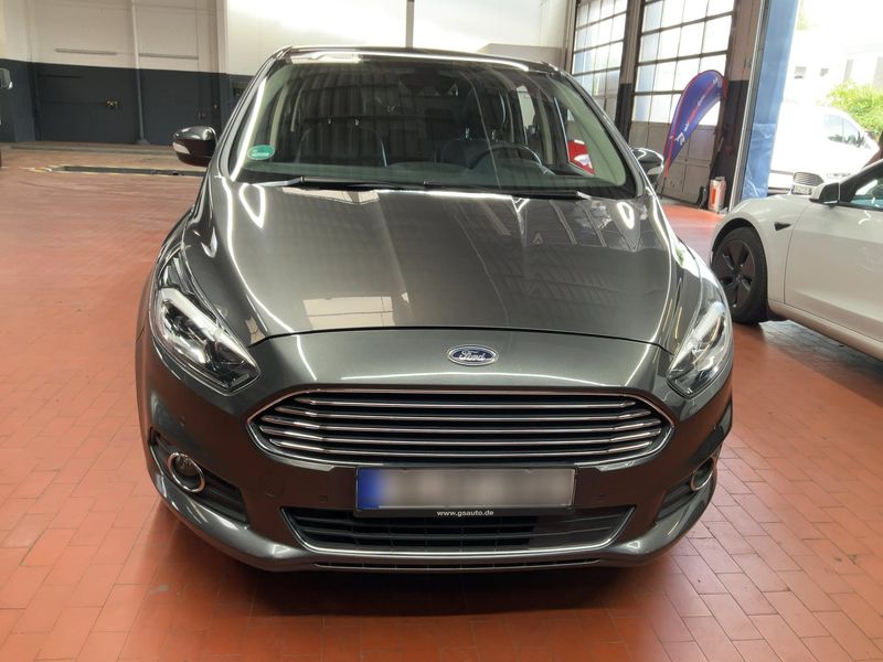 Ford S-Max 2.0 TDCi Titanium — zdjęcie 9