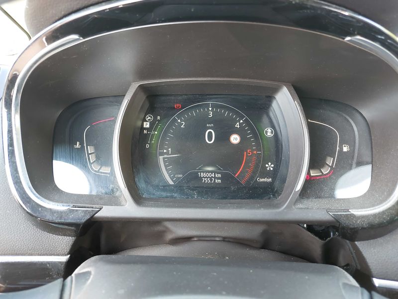 Renault Espace 1.6 dCi Energy Zen — zdjęcie 12