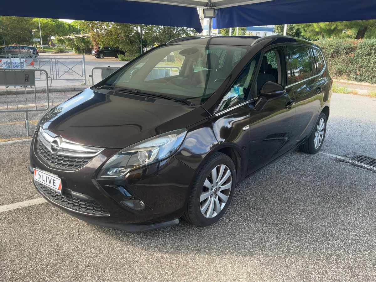 Opel Zafira Tourer 1.6 Turbo Cosmo