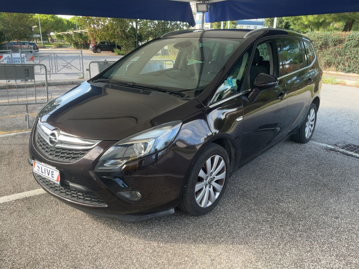 Opel Zafira Tourer 1.6 Turbo Cosmo