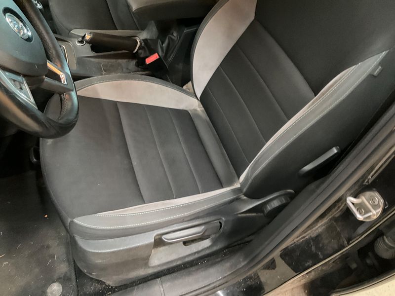 Skoda Octavia 2.0 TDI Joy 2016 – снимка 27