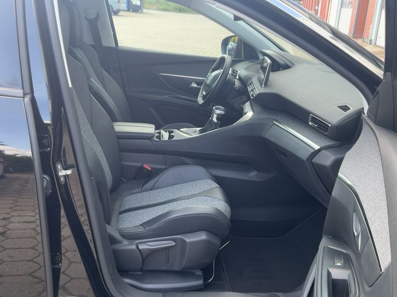 Peugeot 5008 1.5 Blue-HDi Allure — zdjęcie 11