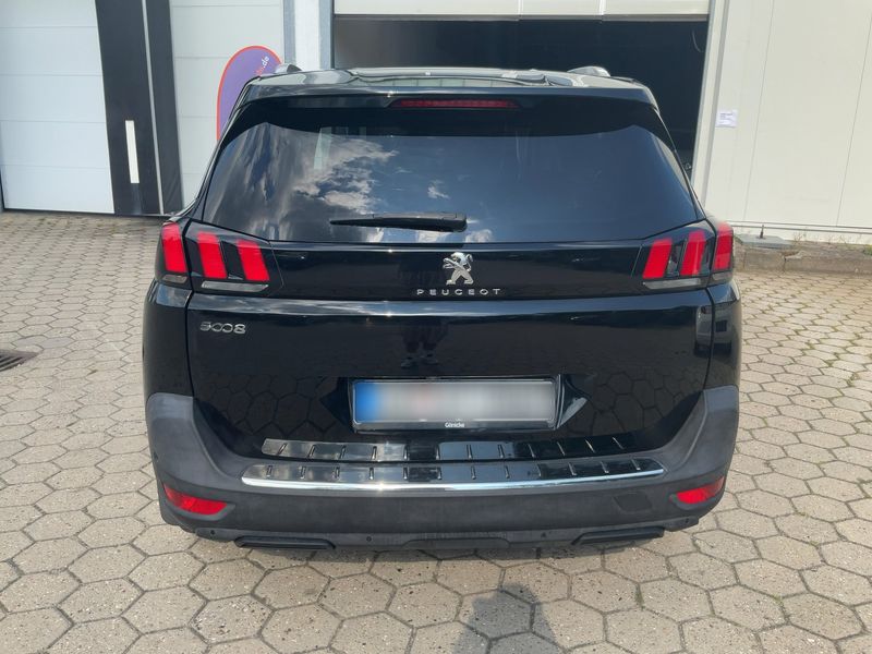 Peugeot 5008 1.5 Blue-HDi Allure — zdjęcie 5