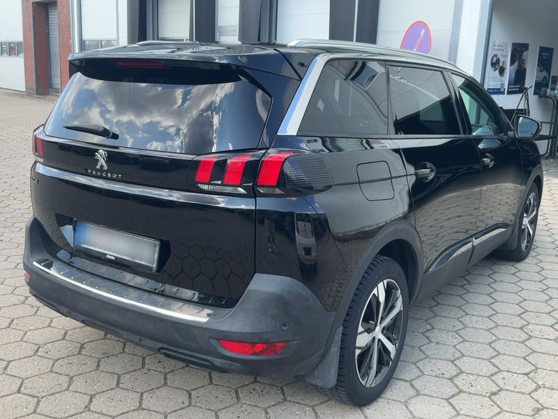 Peugeot 5008 1.5 Blue-HDi Allure — zdjęcie 6