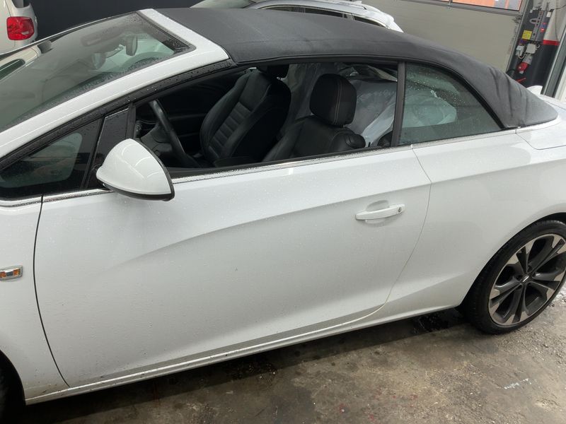 Opel Cascada 2.0 CDTI Ultimate ecoFlex — zdjęcie 4