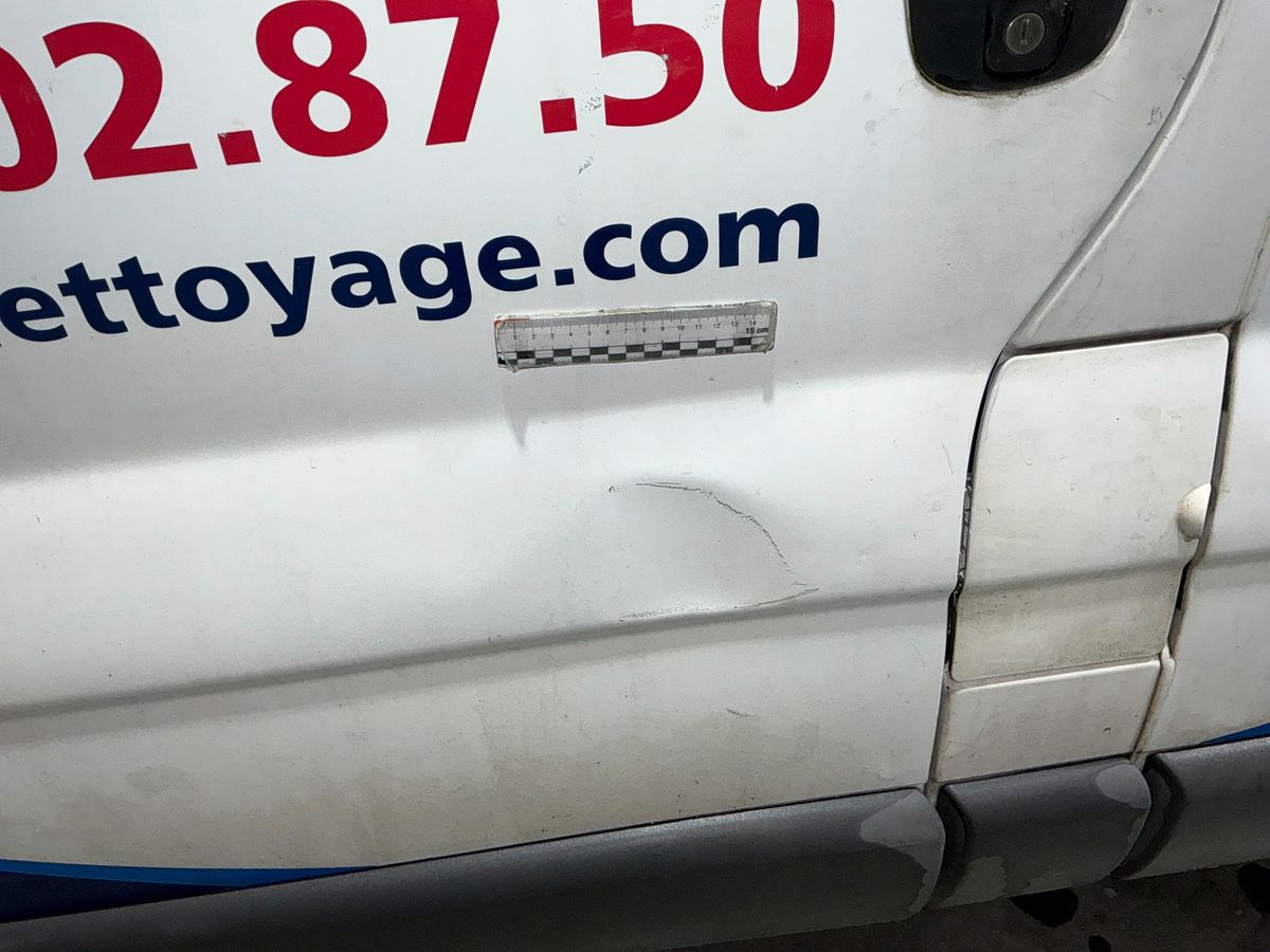 Renault Trafic 2009 — photo 54