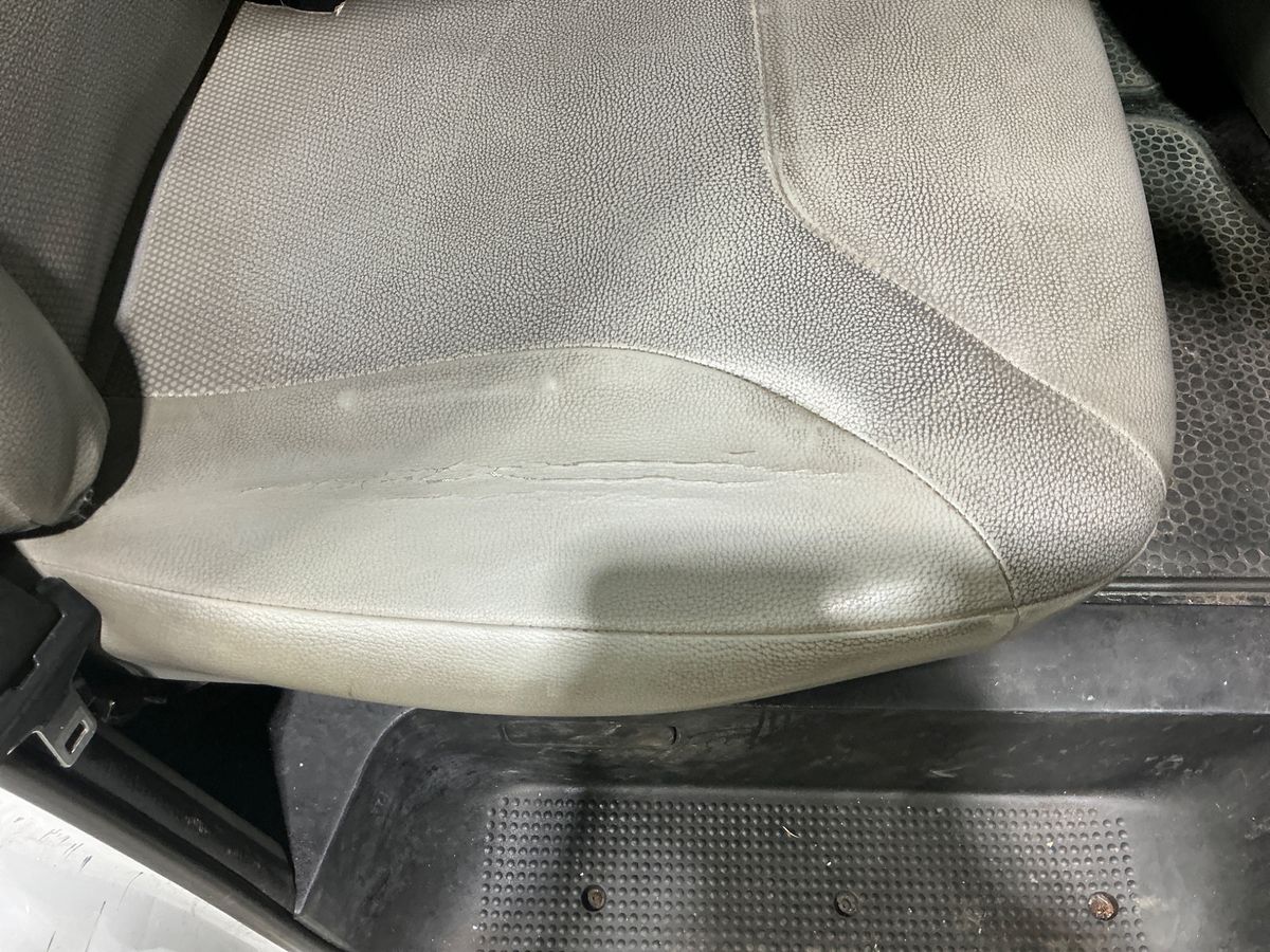 Renault Trafic 2009 — photo 42