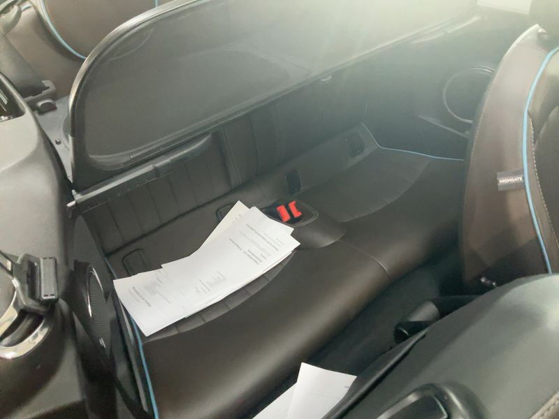 MINI Cabrio Cooper S Highgate — zdjęcie 14