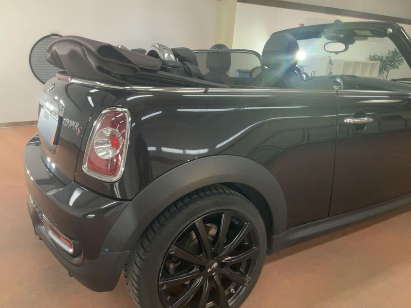 MINI Cabrio Cooper S Highgate — zdjęcie 6