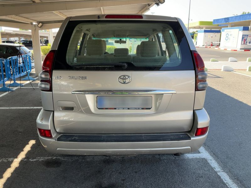 Toyota Land Cruiser 3.0 D-4D VX — zdjęcie 5