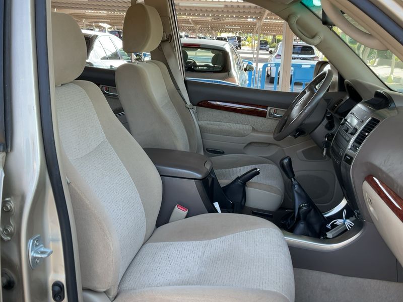 Toyota Land Cruiser 3.0 D-4D VX — zdjęcie 11