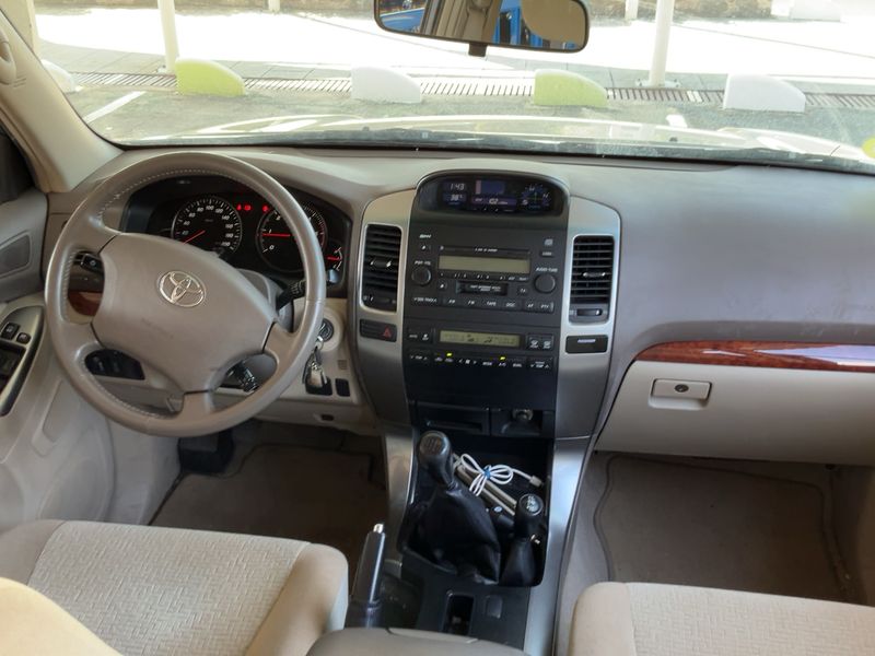 Toyota Land Cruiser 3.0 D-4D VX — zdjęcie 12