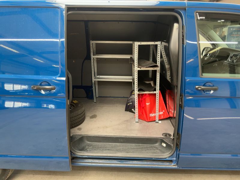 Volkswagen T6 Transporter 2.0 TDI Kasten EcoProfi lang FWD — zdjęcie 14