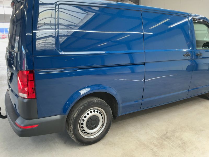 Volkswagen T6 Transporter 2.0 TDI Kasten EcoProfi lang FWD — zdjęcie 6