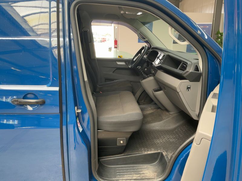 Volkswagen T6 Transporter 2.0 TDI Kasten EcoProfi lang FWD — zdjęcie 11