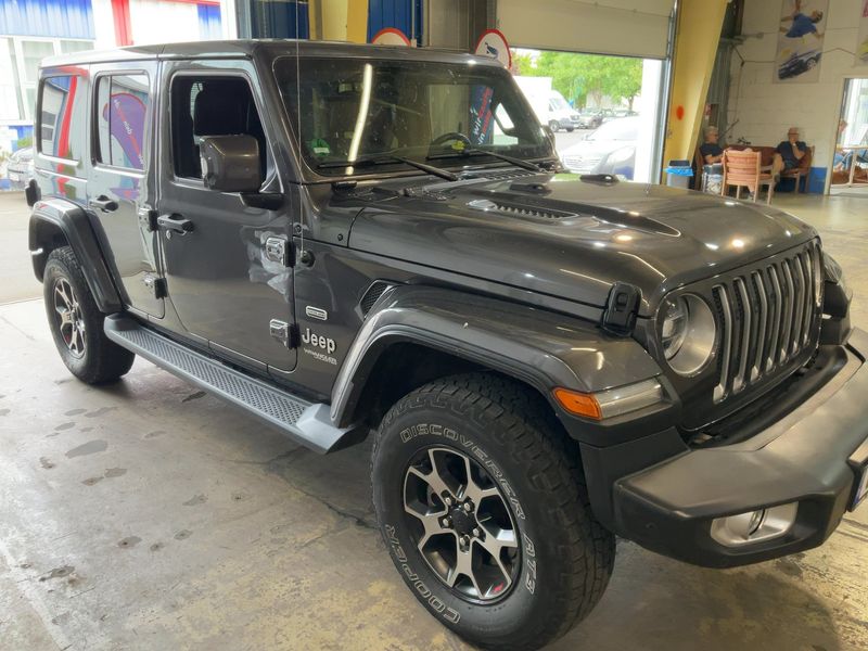 Jeep Wrangler Unlimited 2.2 CRDi Sahara — zdjęcie 8