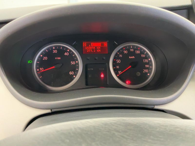 Nissan Primastar 2.5 dCi Avantour L1H1 2.9t — zdjęcie 13