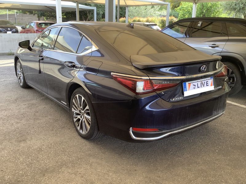 Lexus ES-Serie ES 300h Executive Line — zdjęcie 3