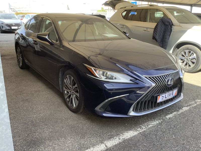 Lexus ES-Serie ES 300h Executive Line — zdjęcie 6