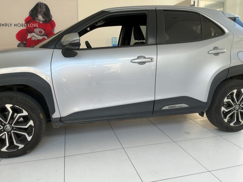 Toyota Yaris Cross 1.5 Hybrid 2WD Trend — zdjęcie 4