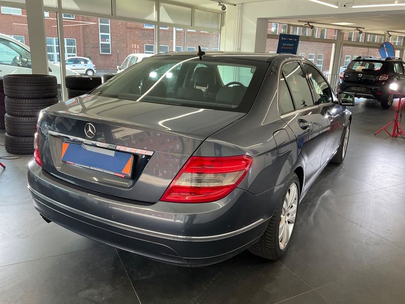Mercedes-Benz C-Klasse C 180 Kompressor Avantgarde 2009 – снимка 2