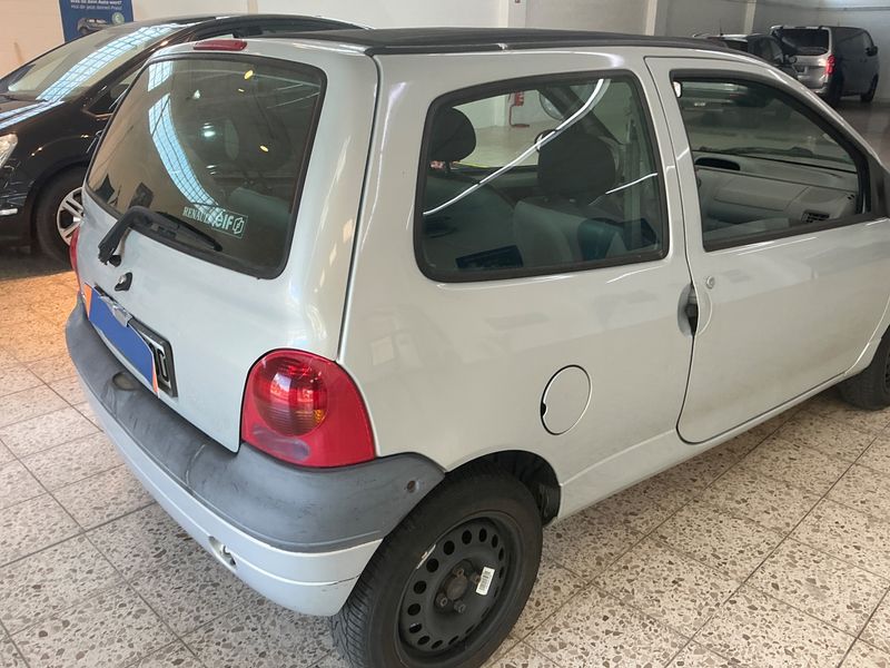 Renault Twingo 1.2 Liberty — zdjęcie 2