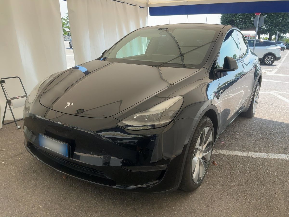 Tesla Model 2023