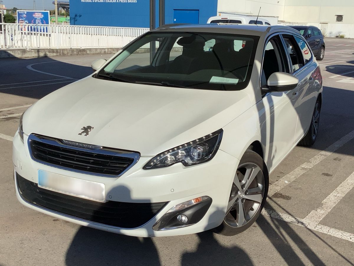 Peugeot 308 2016