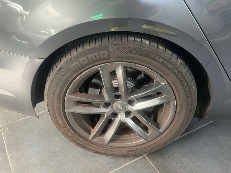 Audi A4 2.0 TDI ultra Design 2017 – снимка 9