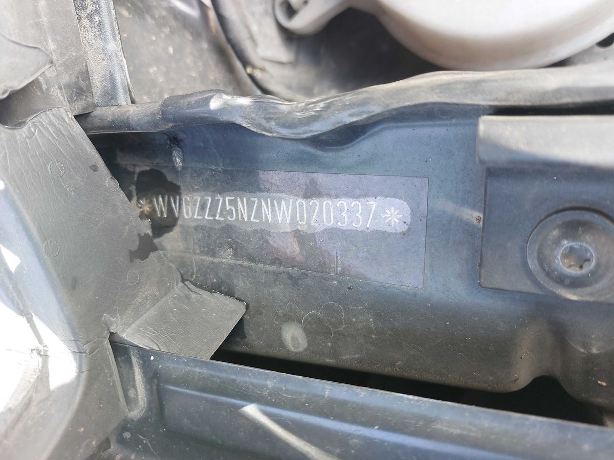 Volkswagen Tiguan 2022 — photo 17