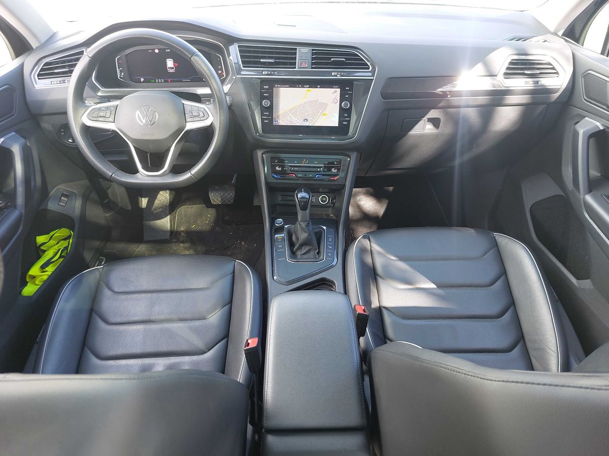 Volkswagen Tiguan 2022 — photo 12