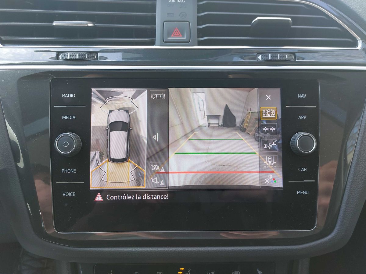Volkswagen Tiguan 2022 — photo 82