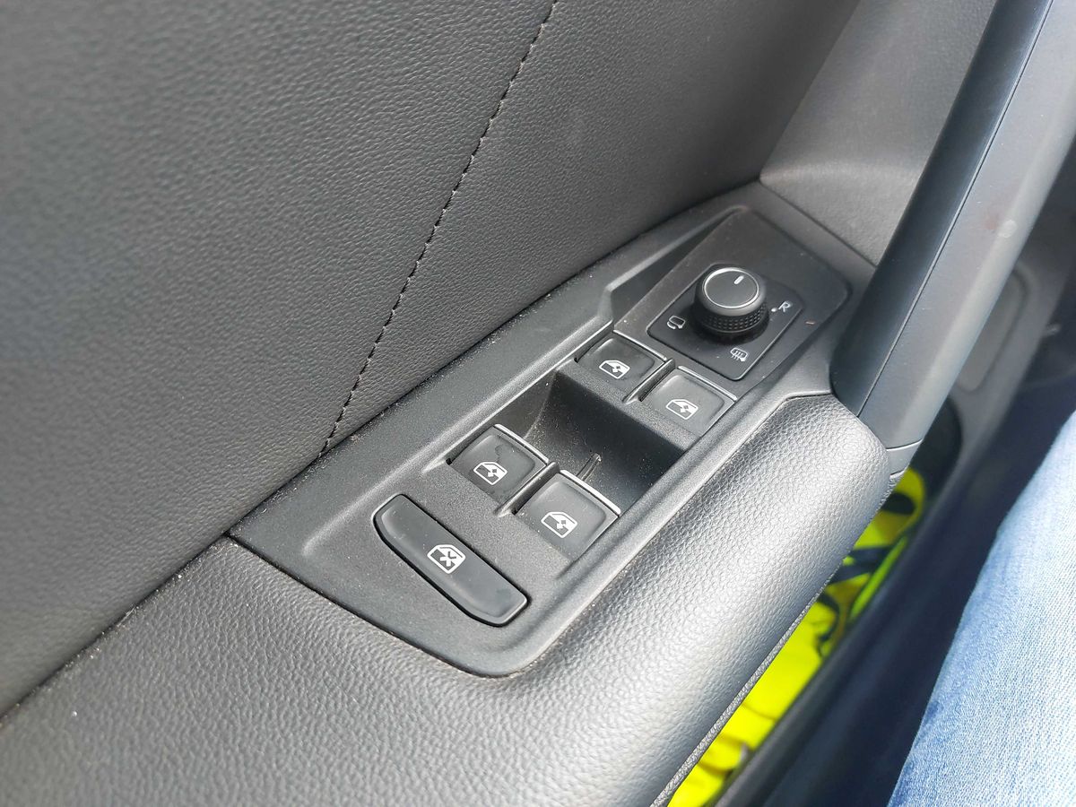Volkswagen Tiguan 2022 — photo 81